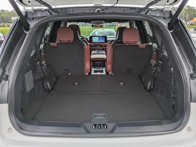 used 2025 Lincoln Aviator car, priced at $66,944