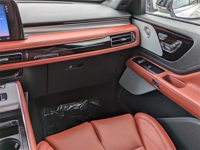used 2025 Lincoln Aviator car, priced at $66,944
