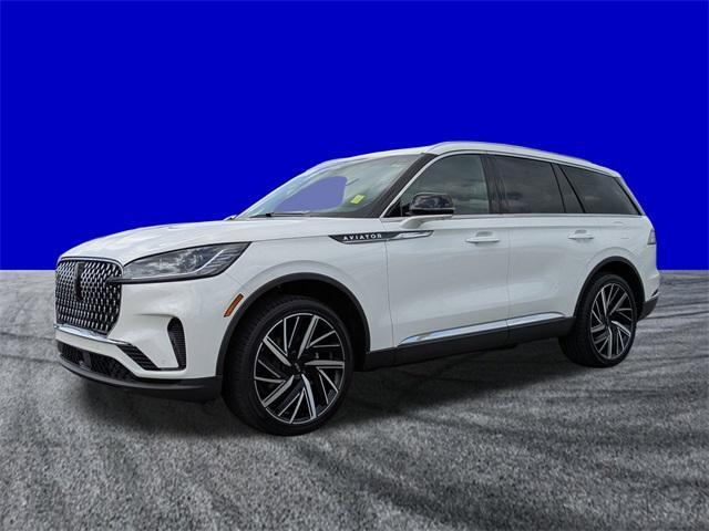 used 2025 Lincoln Aviator car, priced at $66,944
