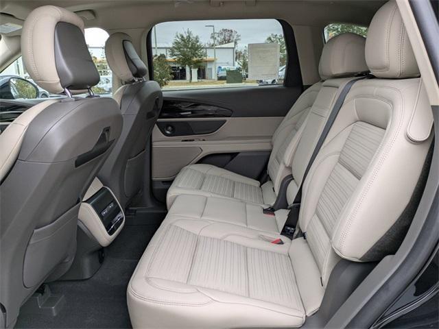 new 2025 Lincoln Nautilus car, priced at $57,032