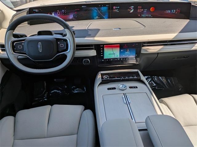 new 2025 Lincoln Navigator car, priced at $98,120