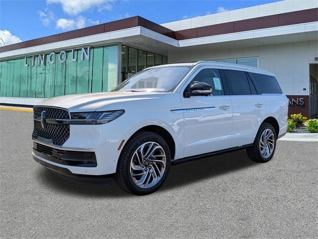 new 2025 Lincoln Navigator car, priced at $98,120