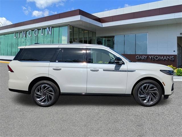 new 2025 Lincoln Navigator car, priced at $98,120