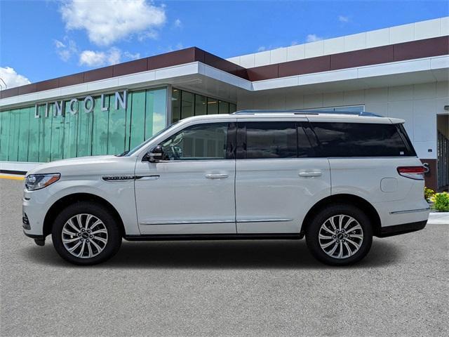 new 2024 Lincoln Navigator car, priced at $83,622