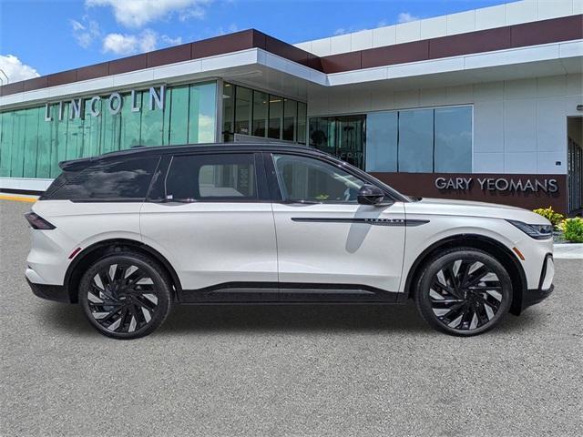 new 2025 Lincoln Nautilus car, priced at $65,784