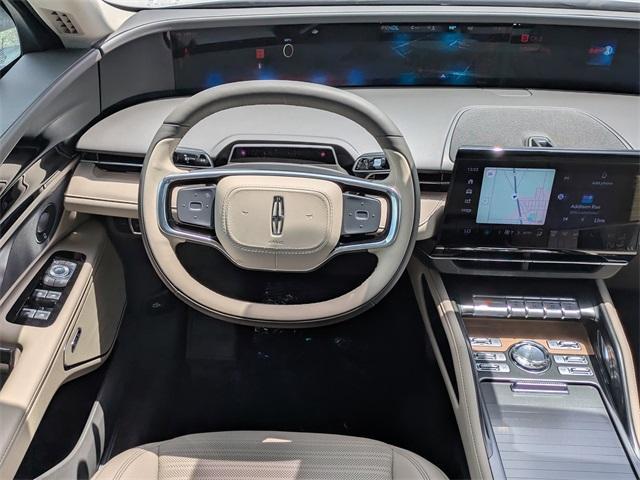 new 2025 Lincoln Nautilus car, priced at $65,784