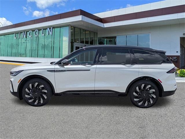 new 2025 Lincoln Nautilus car, priced at $65,784