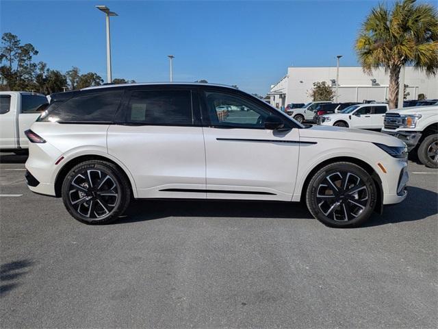 new 2025 Lincoln Nautilus car, priced at $63,960