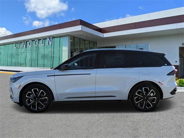 new 2025 Lincoln Nautilus car, priced at $61,293