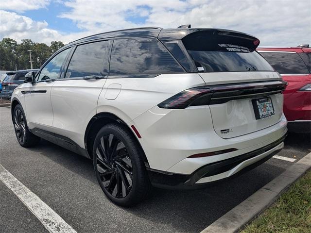 new 2025 Lincoln Nautilus car, priced at $68,184