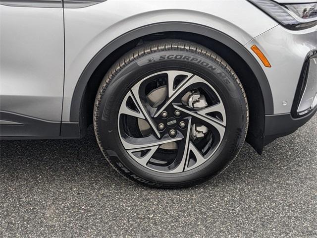 new 2024 Lincoln Nautilus car, priced at $59,717