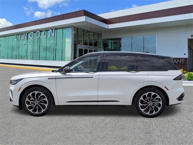 new 2025 Lincoln Nautilus car, priced at $62,451