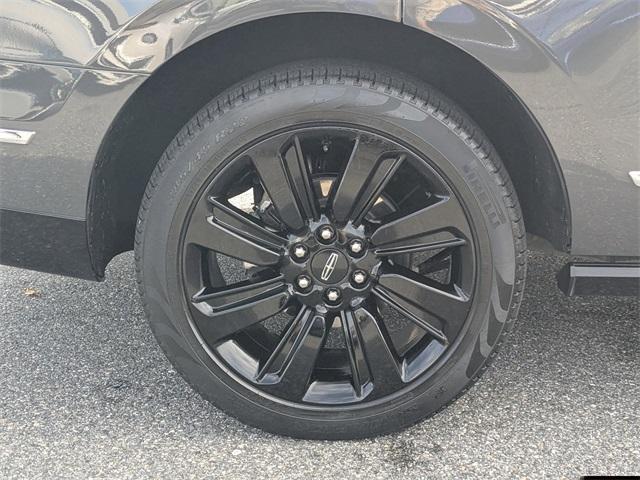 used 2022 Lincoln Navigator car, priced at $56,685