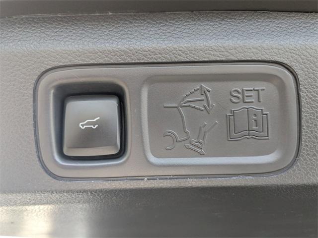 used 2022 Lincoln Navigator car, priced at $56,685