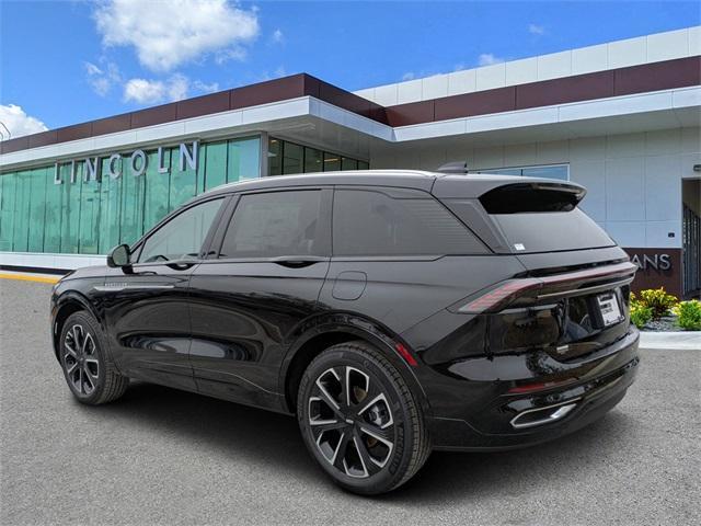 new 2025 Lincoln Nautilus car, priced at $61,320