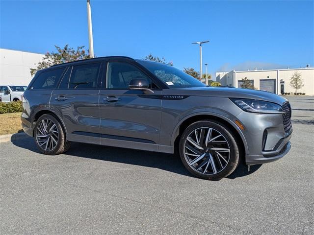 new 2025 Lincoln Aviator car, priced at $100,300