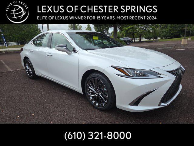 new 2025 Lexus ES 300h car, priced at $54,489