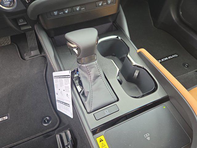 new 2025 Lexus ES 350 car, priced at $50,240