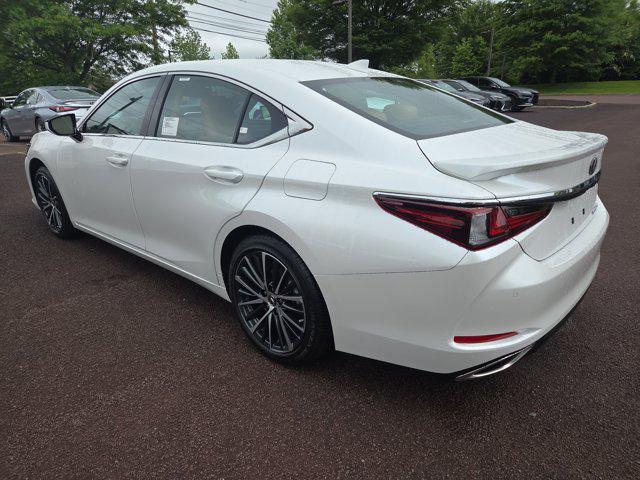 new 2025 Lexus ES 350 car, priced at $50,240