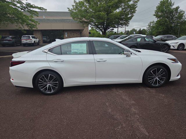new 2025 Lexus ES 350 car, priced at $50,240