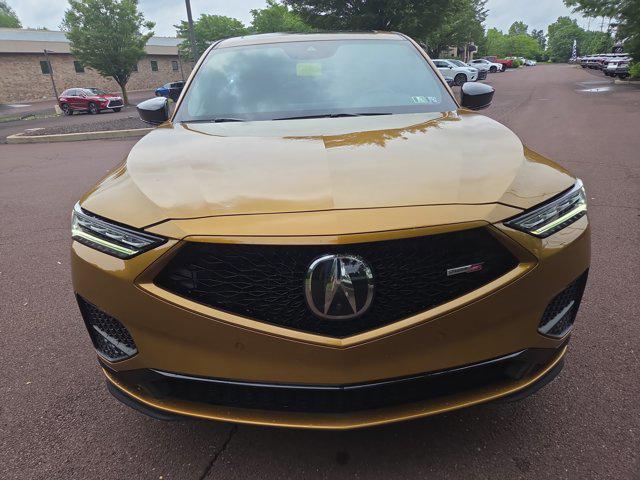 used 2022 Acura MDX car, priced at $42,815