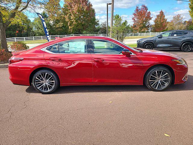 new 2025 Lexus ES 350 car, priced at $47,869