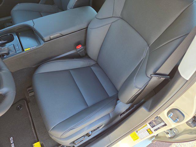 new 2025 Lexus ES 350 car, priced at $47,515