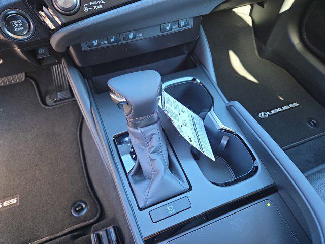 new 2025 Lexus ES 350 car, priced at $47,515