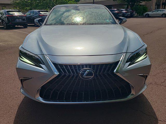 new 2024 Lexus ES 350 car, priced at $56,565