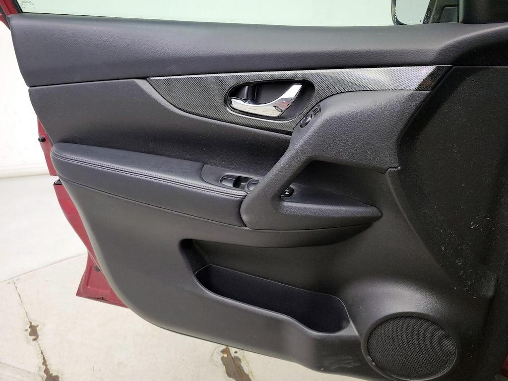 used 2016 Nissan Rogue car, priced at $14,998