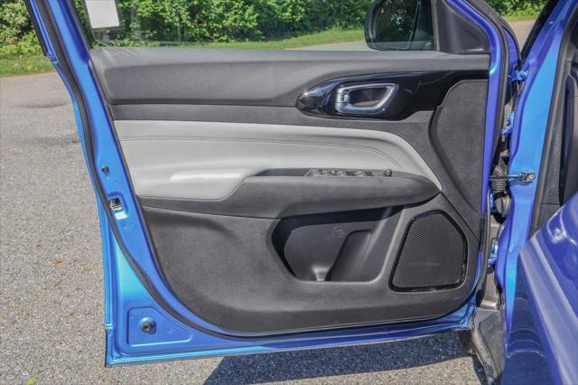 new 2025 Jeep Compass car, priced at $32,487