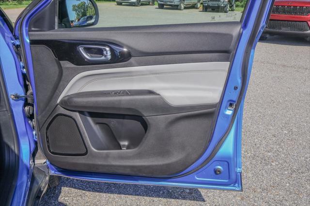 new 2025 Jeep Compass car, priced at $32,487