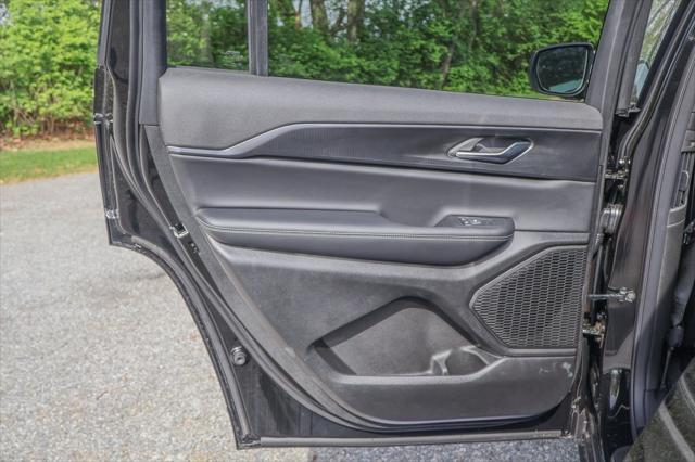 new 2025 Jeep Grand Cherokee L car, priced at $42,467