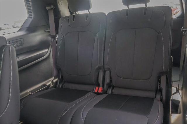 new 2025 Jeep Grand Cherokee L car, priced at $42,467