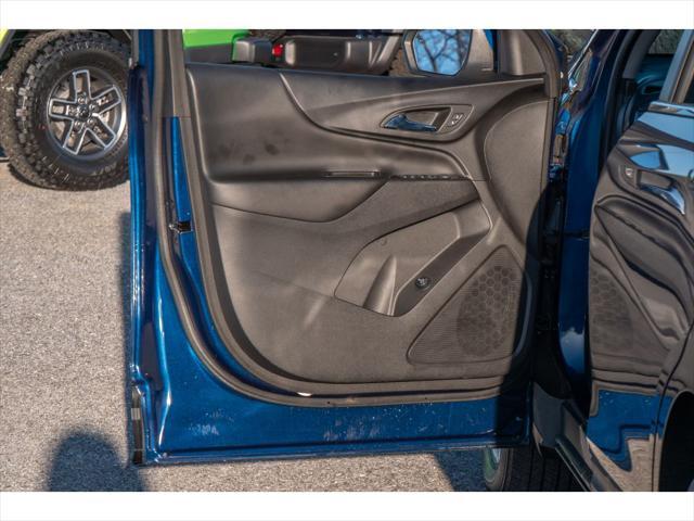 used 2022 Chevrolet Equinox car, priced at $24,966