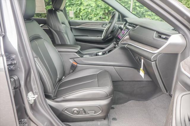 new 2025 Jeep Grand Cherokee L car, priced at $47,450