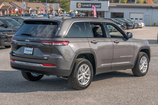 new 2025 Jeep Grand Cherokee car, priced at $38,528