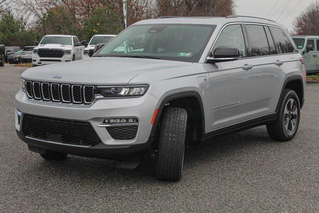 new 2024 Jeep Grand Cherokee car, priced at $49,499