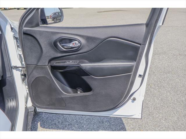 used 2021 Jeep Cherokee car, priced at $20,956