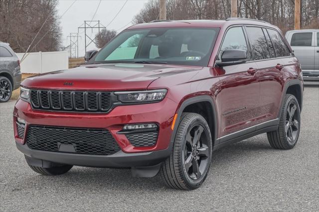 new 2025 Jeep Grand Cherokee car, priced at $45,868