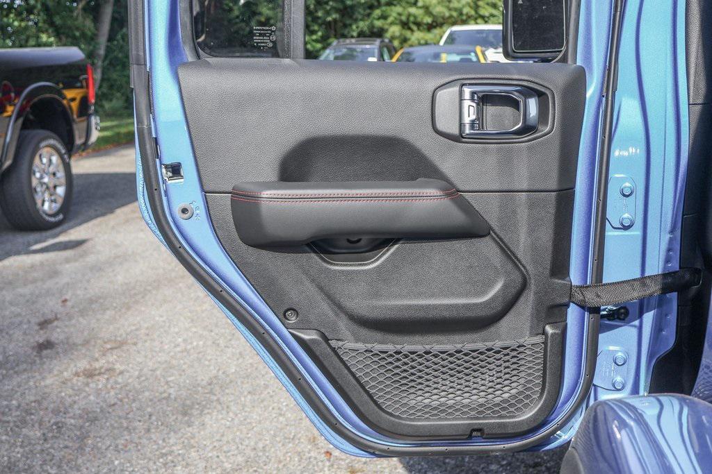 new 2025 Jeep Wrangler car, priced at $73,055