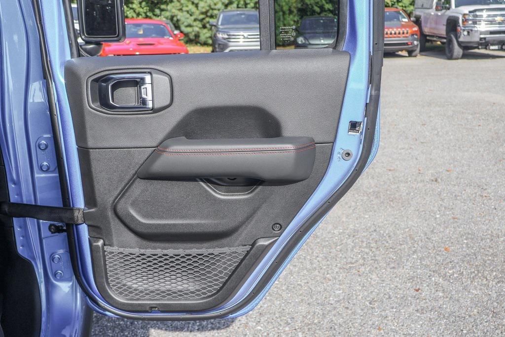 new 2025 Jeep Wrangler car, priced at $73,055