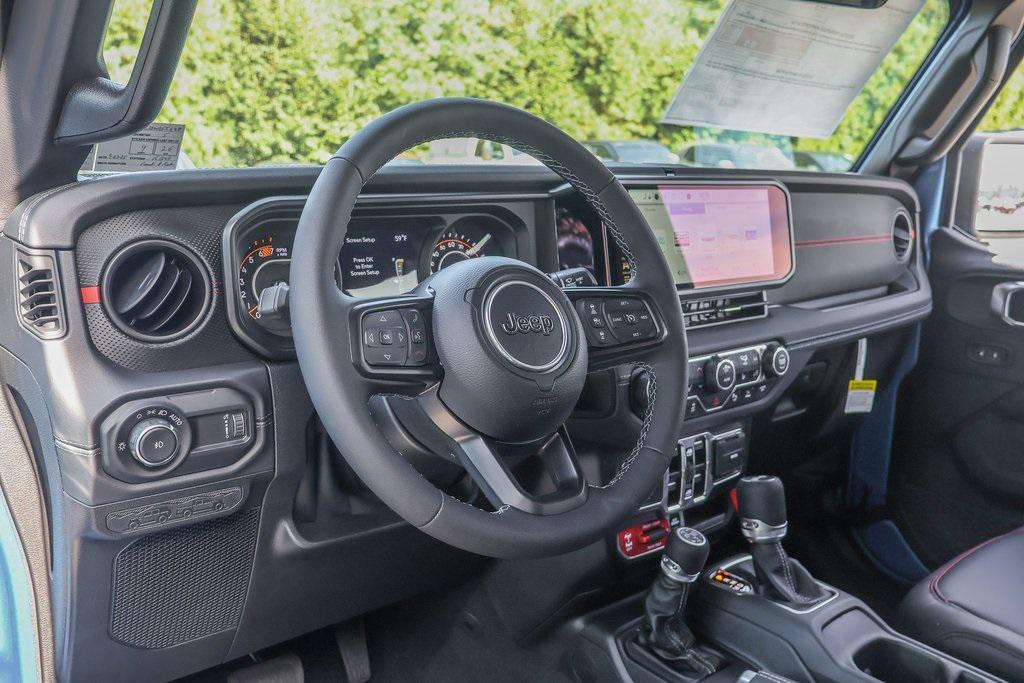 new 2025 Jeep Wrangler car, priced at $73,055