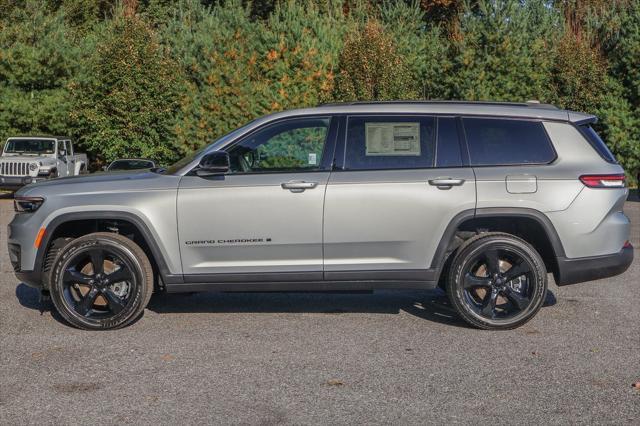 new 2025 Jeep Grand Cherokee L car, priced at $44,738