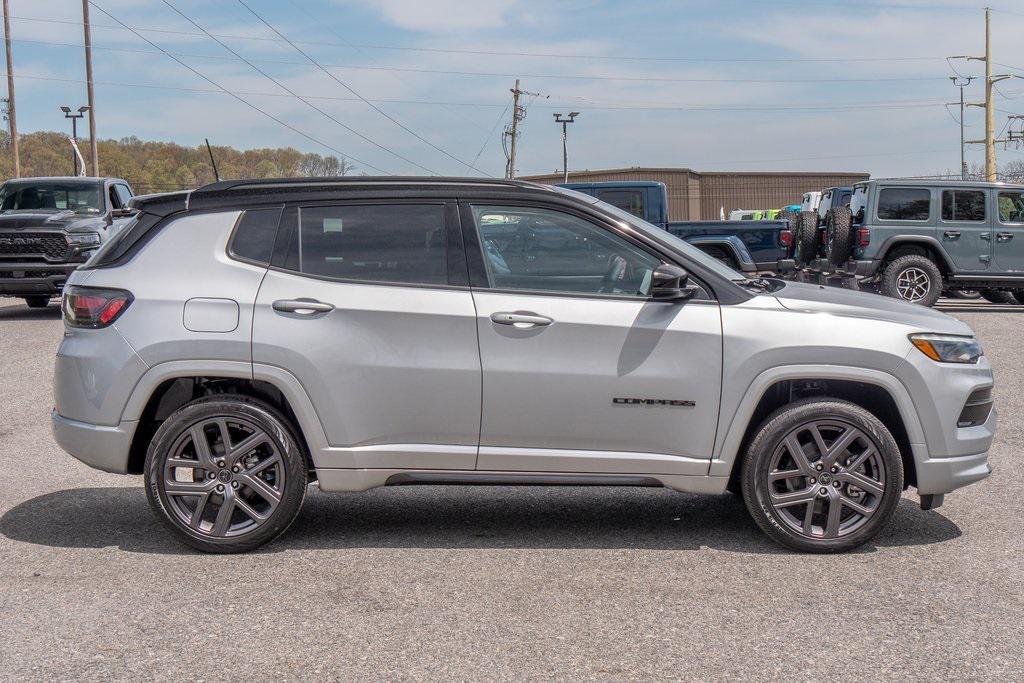 new 2025 Jeep Compass car, priced at $33,003