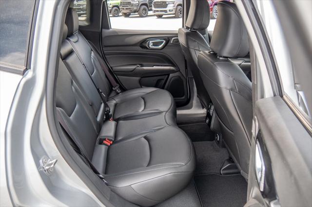 new 2025 Jeep Compass car, priced at $34,726