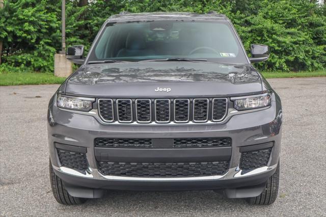 new 2025 Jeep Grand Cherokee L car, priced at $40,495