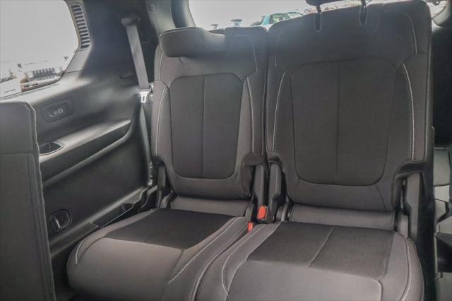 new 2025 Jeep Grand Cherokee L car, priced at $40,495