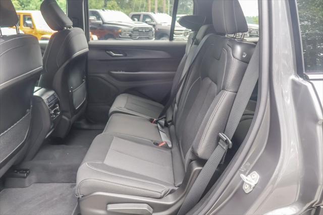 new 2025 Jeep Grand Cherokee L car, priced at $40,495