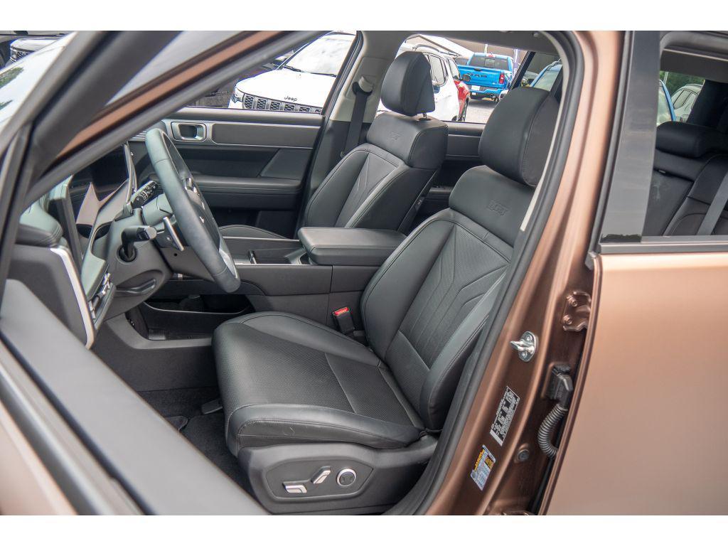 used 2024 Hyundai Santa Fe car, priced at $34,999